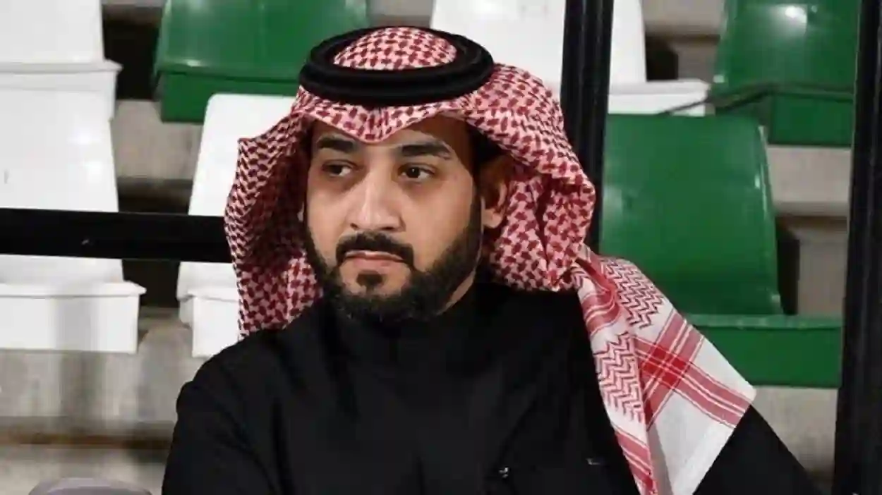 حرب على مقعد رئاسة الأهلي السعودي